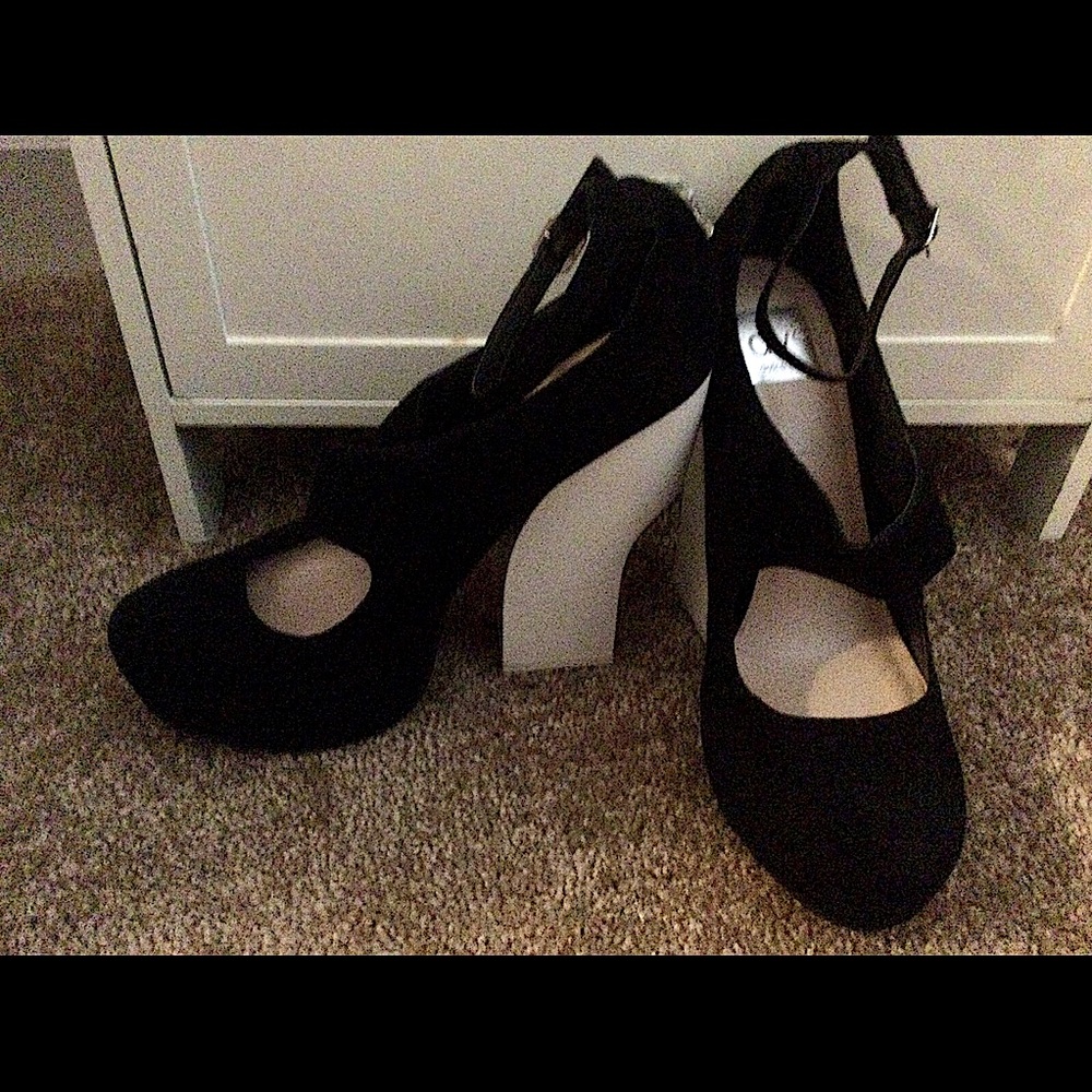 DV by Dolce Vita “Genni” Size 9